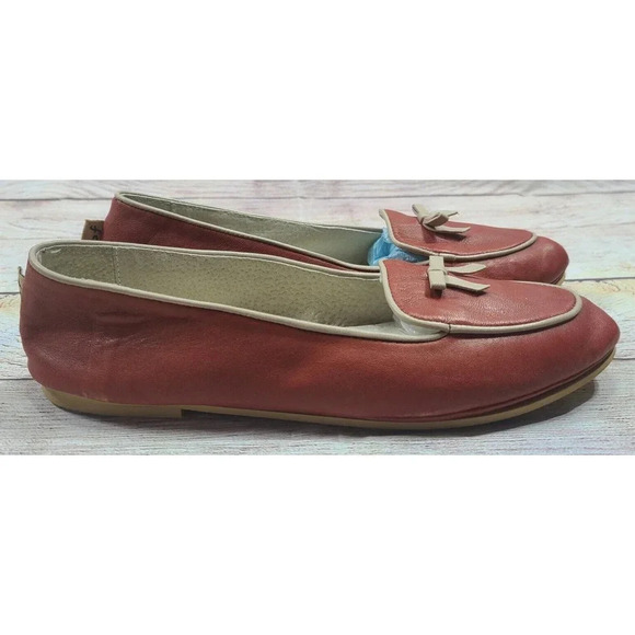 French Sole FS/NY Women's Size 8 Shoes Pull On Flats Cream Red Slip on Career - Picture 3 of 9